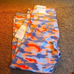 Nwt Size M Old Navy Camo Leggings